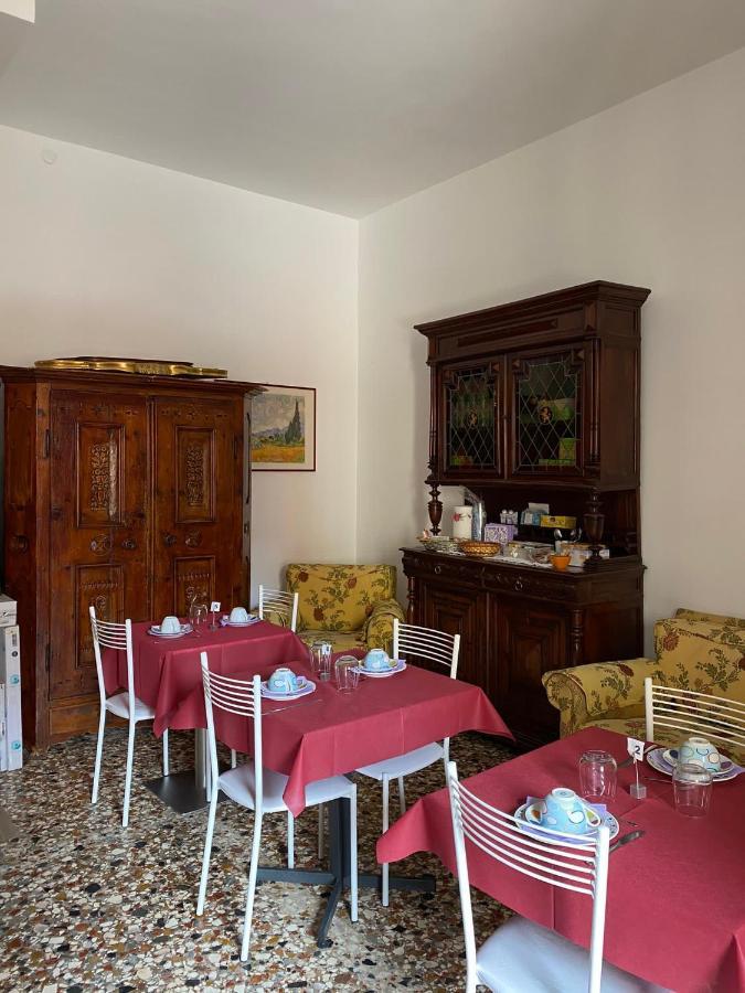 B&B Ca' Dor Venesia Bagian luar foto